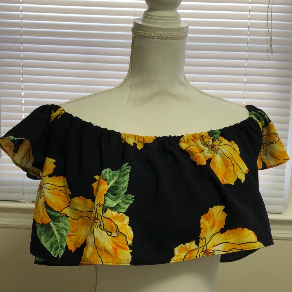 🌸Crop top - Picture 2 of 6